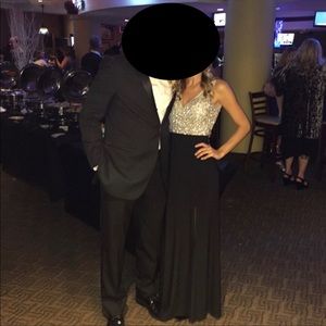 Adrianna Papell Formal Gown